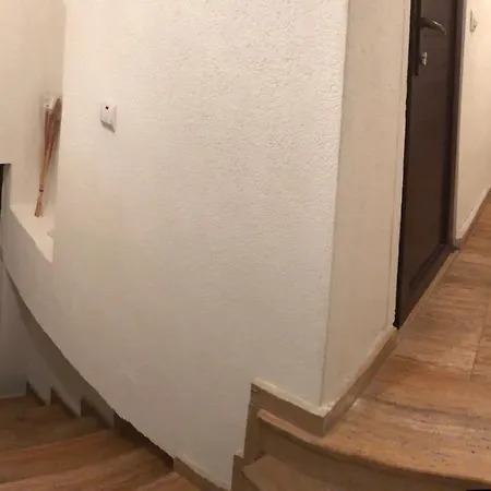 Katjel *